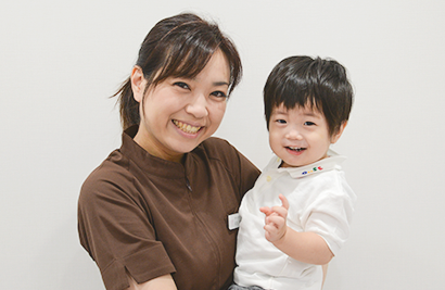 歯科医師　長里鈴代